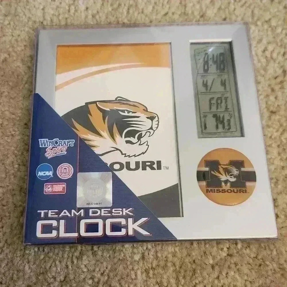 Missouri Tigers WinCraft Sports Team Desk Clock Time Date Day Temp #FF - Picture 1 of 2